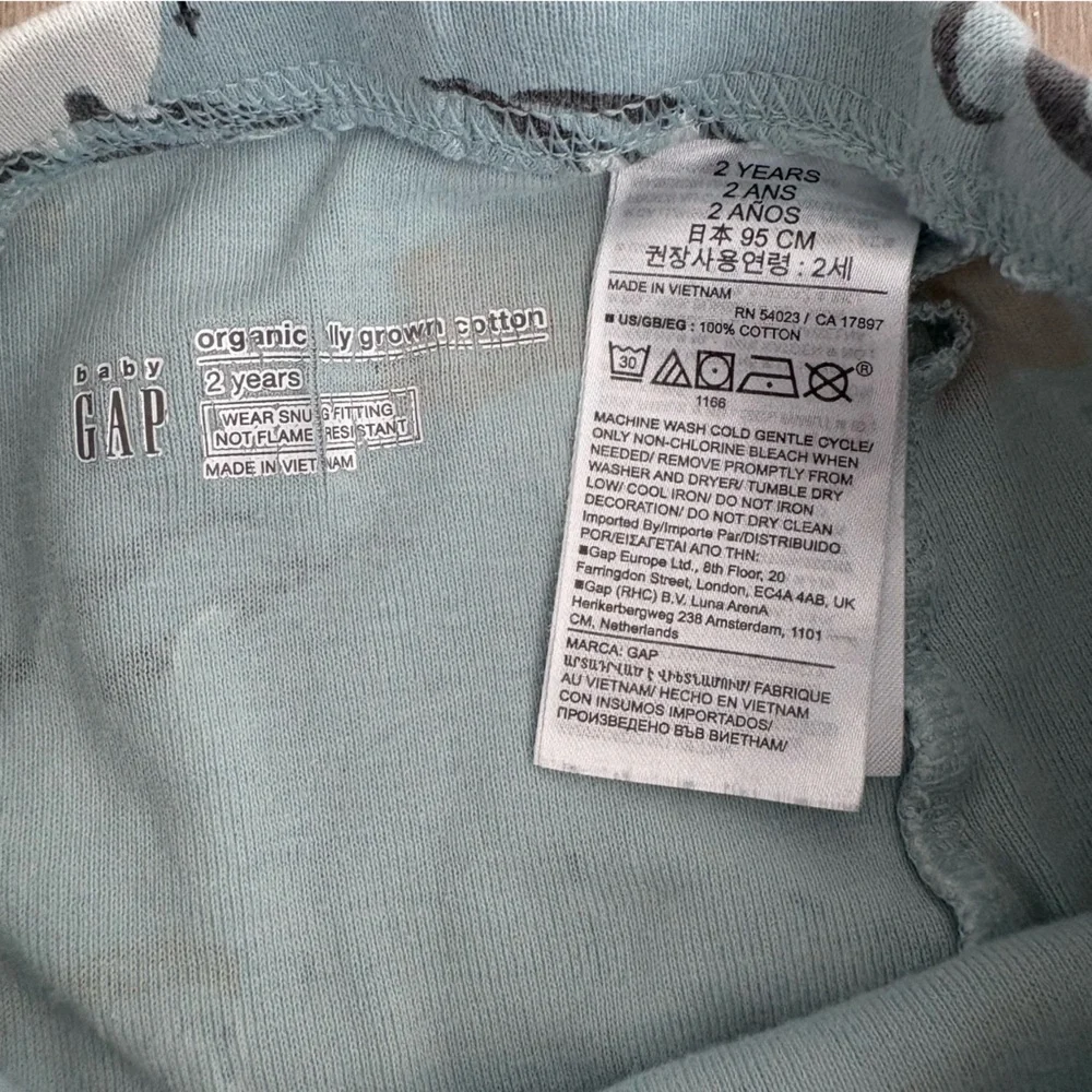GAP Kids Toddlers Pajama Set Baby Blue Polar Bear Ski Print 100% Organic Cotton